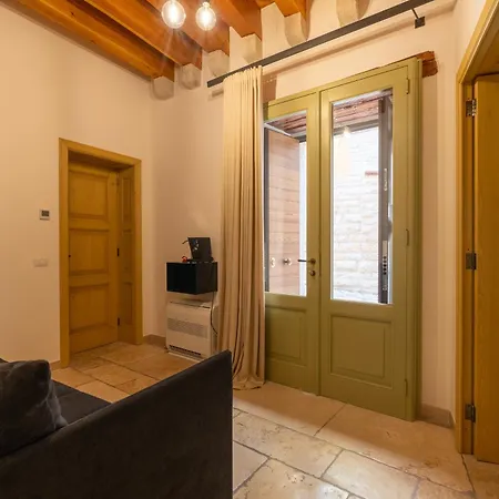 Palazzo Vittoria Panzió 4*