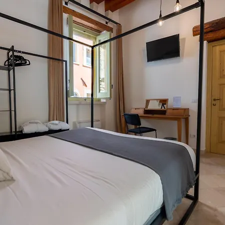 Palazzo Vittoria Frühstückspension 4*