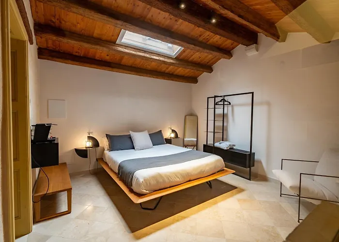 Palazzo Vittoria 4*