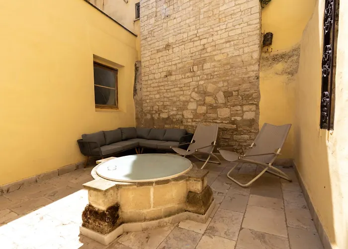 Palazzo Vittoria 4* Bisceglie
